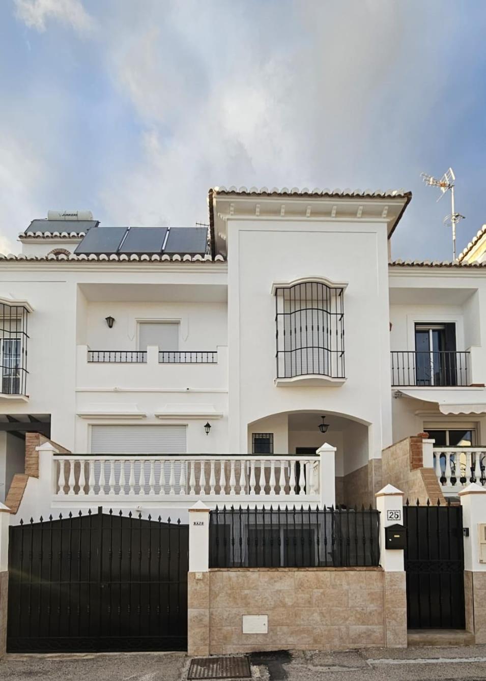 Villa Jara 25 Nerja Εξωτερικό φωτογραφία